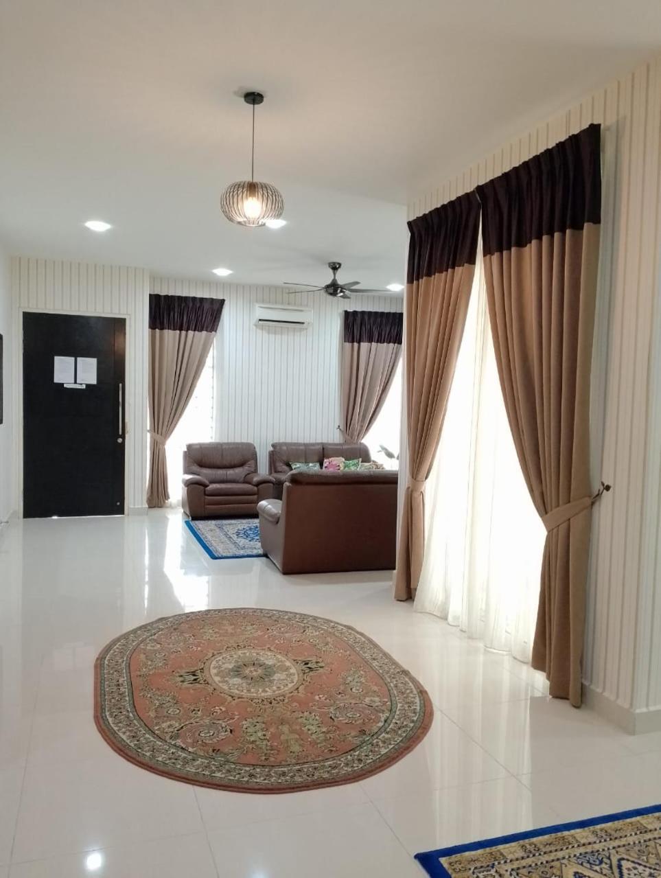 Juniper Homestay Putrajaya Presint 11 Exterior foto